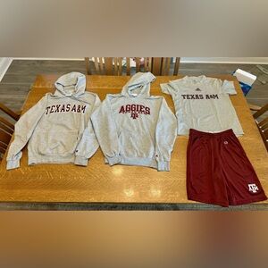 Texas A&M:2 hoodies 1 mesh short (Champion) 1 T-shirt (Adidas) All Size Small